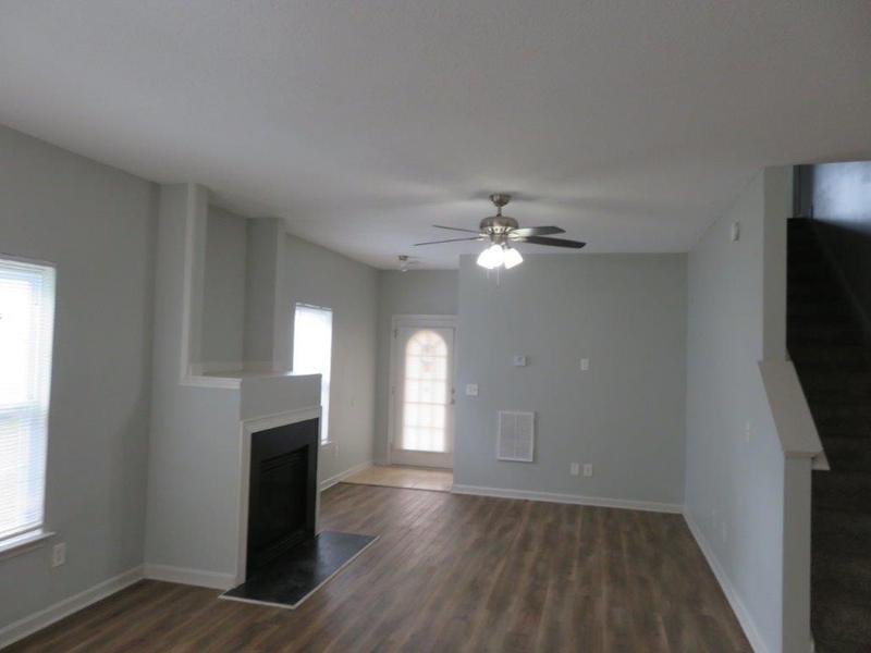 Image for property 6511 Grey Fox Way, Riverdale, GA 30296