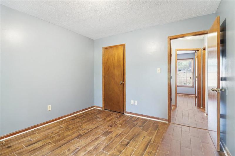 Image for property 8673 Collins Drive, Jonesboro, GA 30236