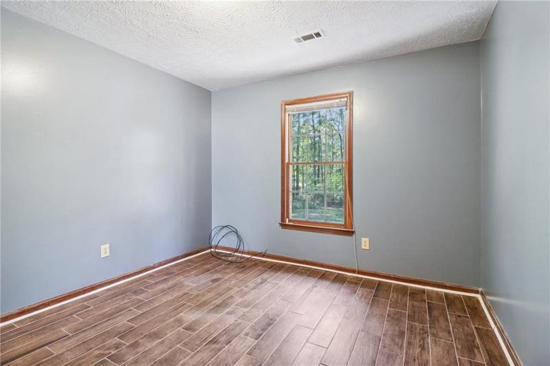 Image for property 8673 Collins Drive, Jonesboro, GA 30236
