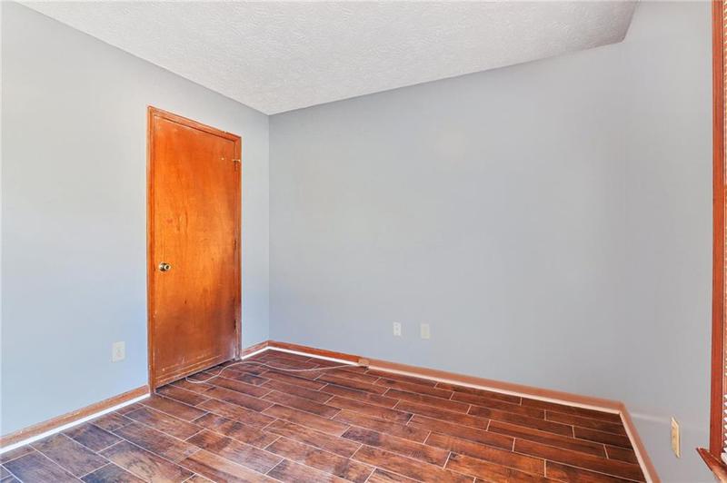 Image for property 8673 Collins Drive, Jonesboro, GA 30236