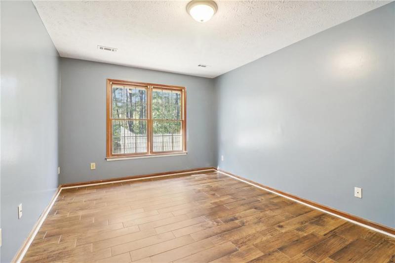 Image for property 8673 Collins Drive, Jonesboro, GA 30236