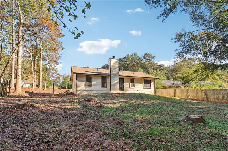 Image for property 8673 Collins Drive, Jonesboro, GA 30236