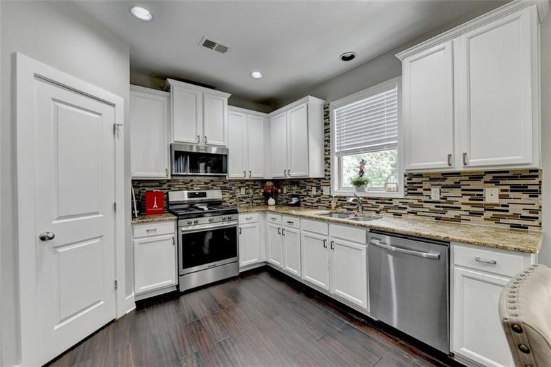 Image for property 1567 MAPLECLIFF Way, Sugar Hill, GA 30518
