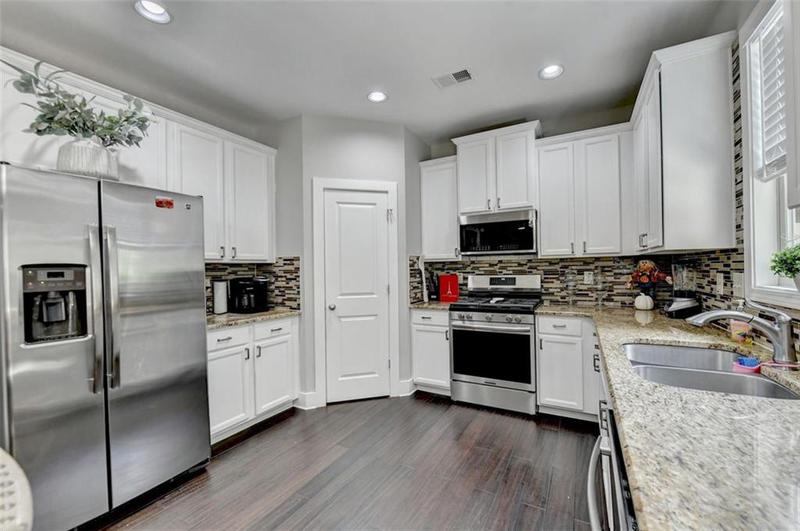 Image for property 1567 MAPLECLIFF Way, Sugar Hill, GA 30518