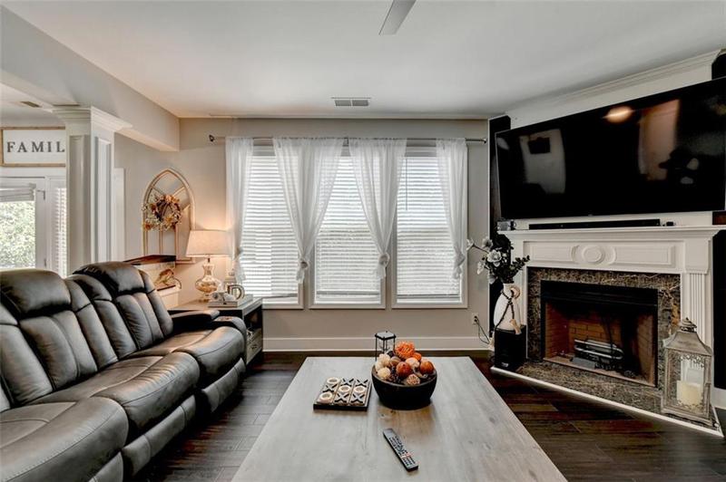 Image for property 1567 MAPLECLIFF Way, Sugar Hill, GA 30518