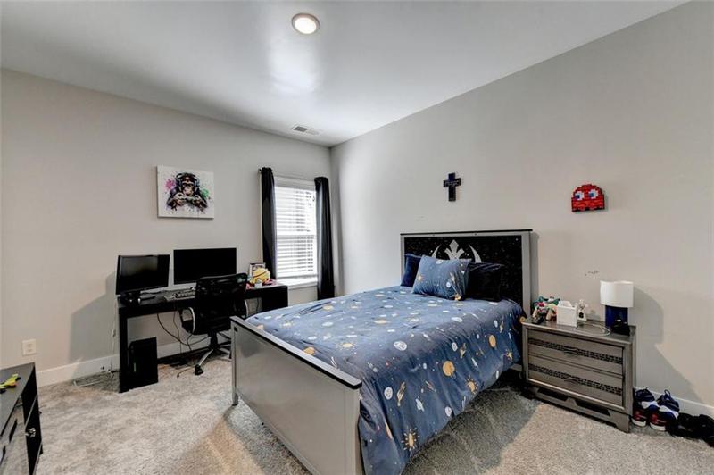 Image for property 1567 MAPLECLIFF Way, Sugar Hill, GA 30518