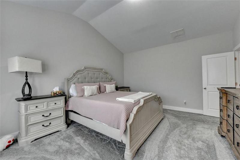 Image for property 1567 MAPLECLIFF Way, Sugar Hill, GA 30518