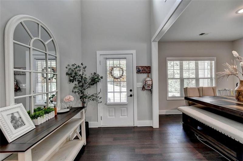 Image for property 1567 MAPLECLIFF Way, Sugar Hill, GA 30518