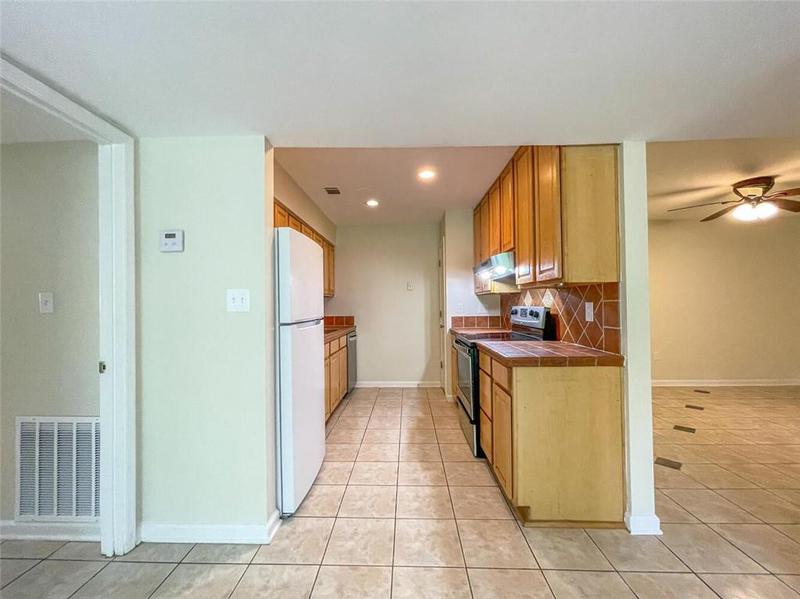Image for property 605 Candler Street C-2, Gainesville, GA 30501