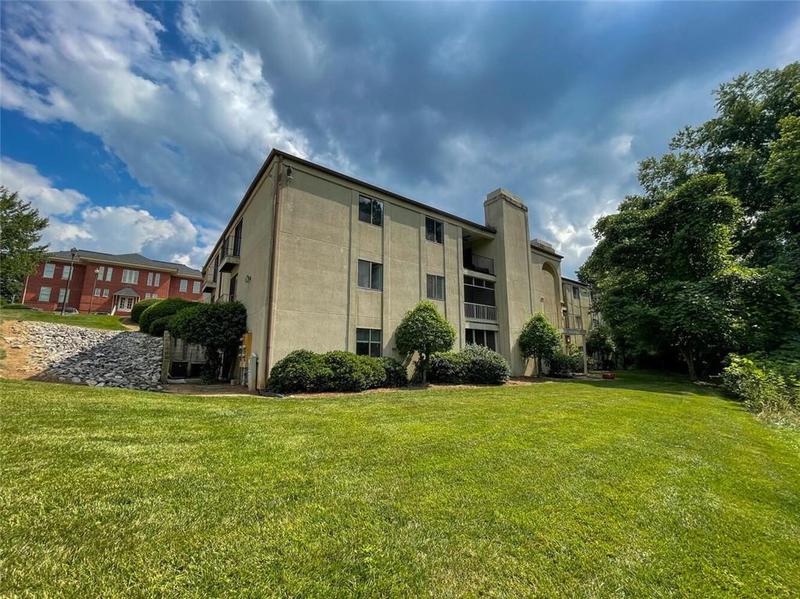 Image for property 605 Candler Street C-2, Gainesville, GA 30501