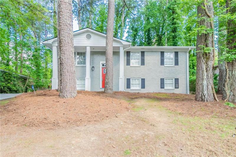 Image for property 2922 Carriage Lane, Atlanta, GA 30349