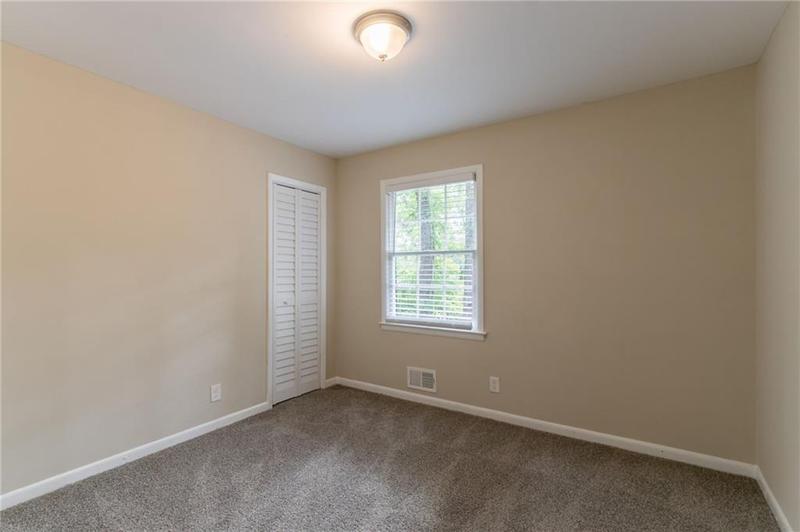 Image for property 2922 Carriage Lane, Atlanta, GA 30349