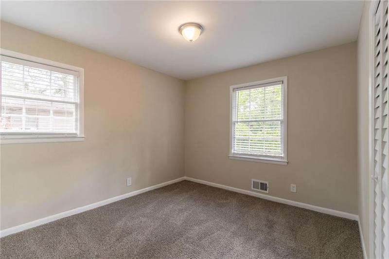 Image for property 2922 Carriage Lane, Atlanta, GA 30349