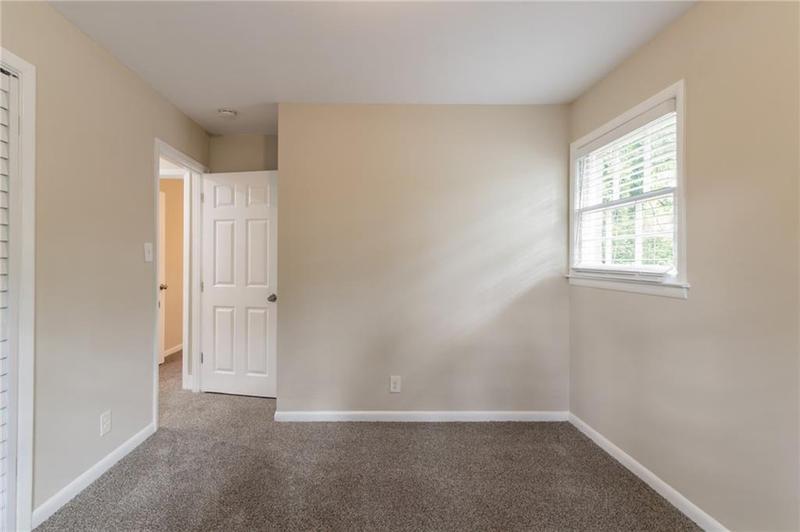 Image for property 2922 Carriage Lane, Atlanta, GA 30349