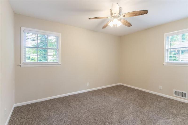 Image for property 2922 Carriage Lane, Atlanta, GA 30349