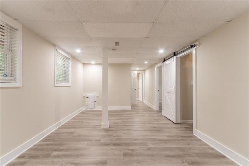 Image for property 2922 Carriage Lane, Atlanta, GA 30349