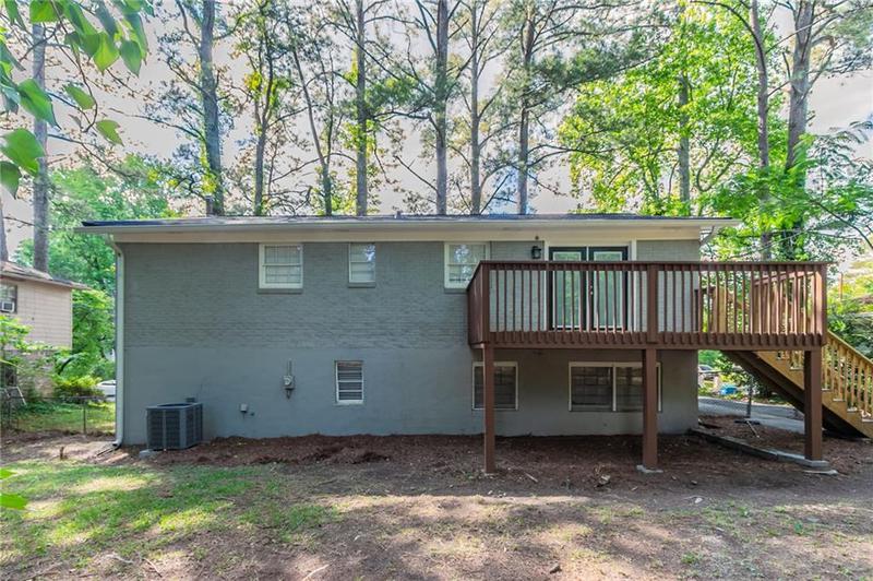 Image for property 2922 Carriage Lane, Atlanta, GA 30349