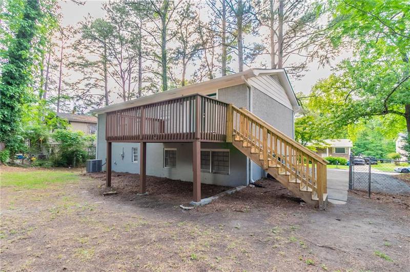 Image for property 2922 Carriage Lane, Atlanta, GA 30349