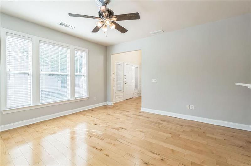 Image for property 242 16th Street 14, Atlanta, GA 30363