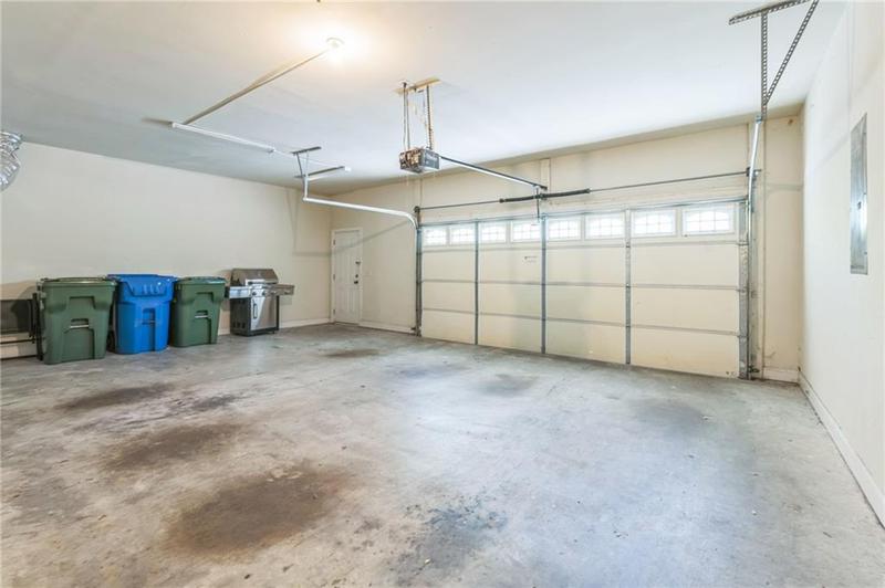 Image for property 242 16th Street 14, Atlanta, GA 30363