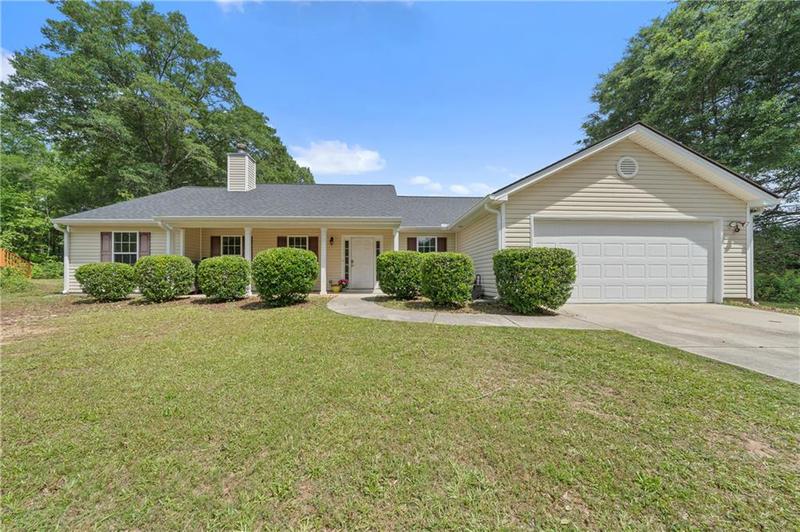 Image for property 100 Gum Creek Landing, Oxford, GA 30054