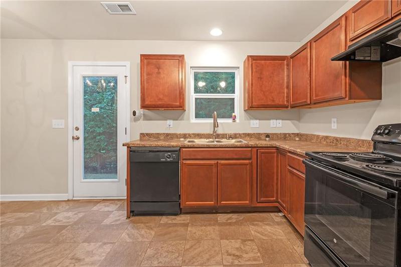 Image for property 7107 Tanger Boulevard, Riverdale, GA 30296