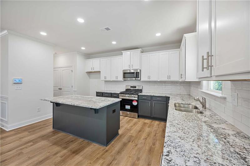 Image for property 2126 Seavey Drive, Decatur, GA 30032