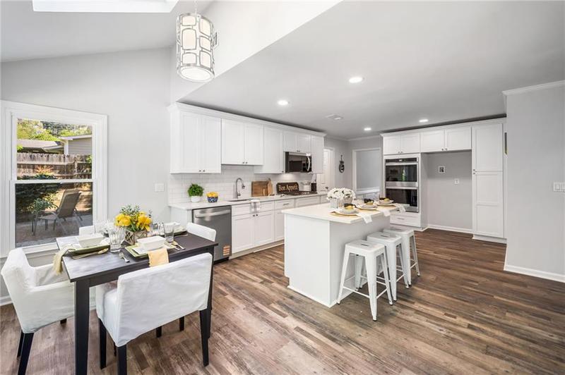 Image for property 745 Princeton Mill Run, Marietta, GA 30068