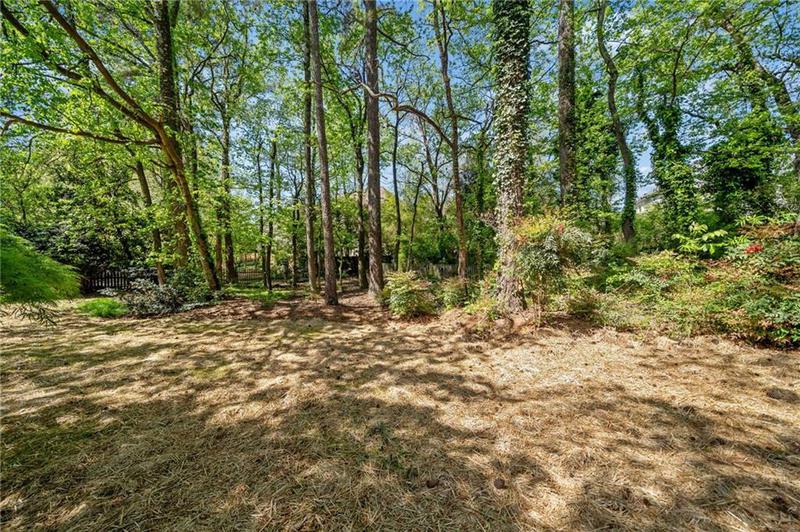 Image for property 745 Princeton Mill Run, Marietta, GA 30068