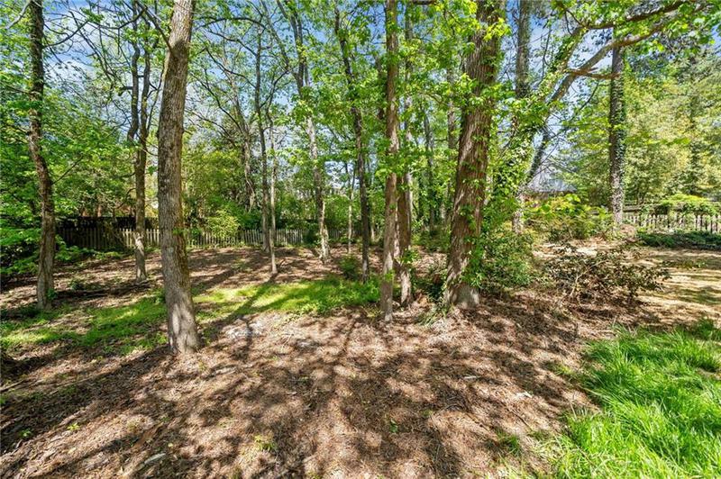 Image for property 745 Princeton Mill Run, Marietta, GA 30068