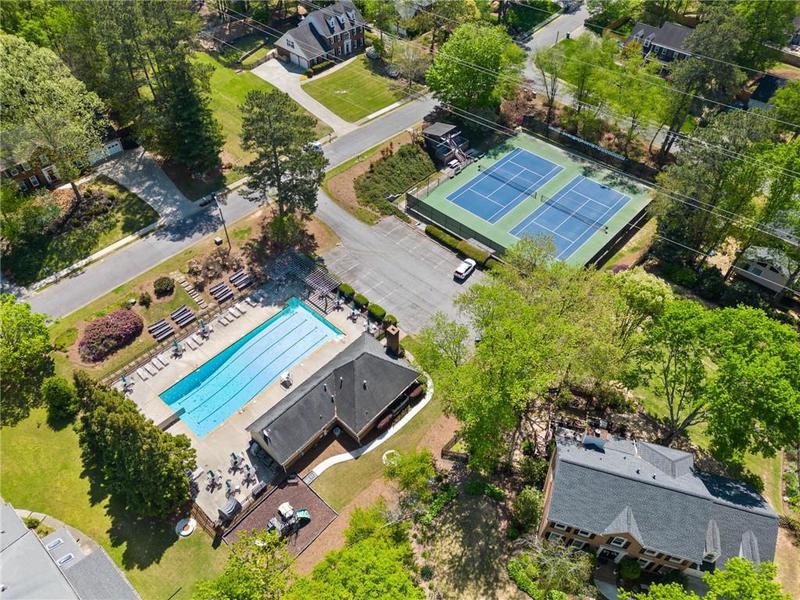 Image for property 745 Princeton Mill Run, Marietta, GA 30068