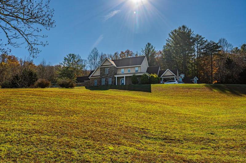 Image for property 718 Hidden Lake Road, Blairsville, GA 30512
