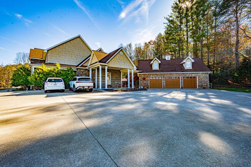 Image for property 718 Hidden Lake Road, Blairsville, GA 30512