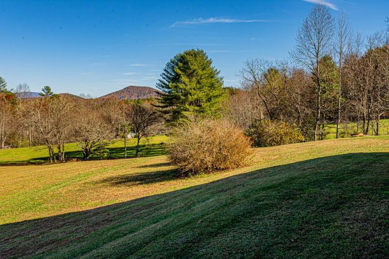 Image for property 718 Hidden Lake Road, Blairsville, GA 30512