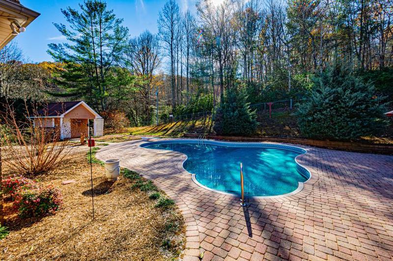 Image for property 718 Hidden Lake Road, Blairsville, GA 30512