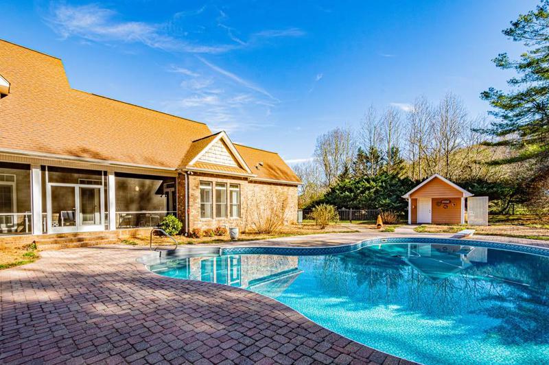 Image for property 718 Hidden Lake Road, Blairsville, GA 30512
