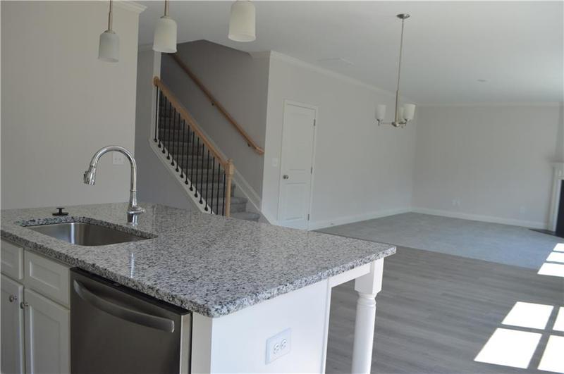 Image for property 392 Brookstone Trail, Dawsonville, GA 30534