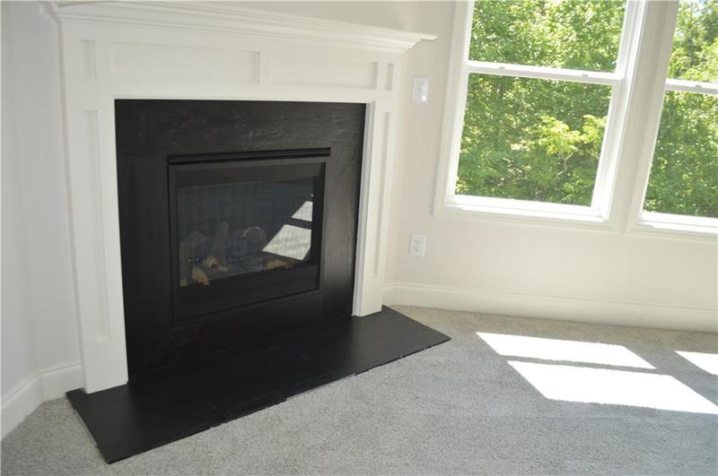 Image for property 392 Brookstone Trail, Dawsonville, GA 30534