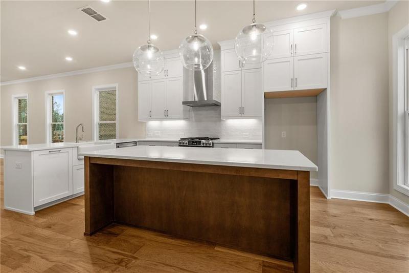 Image for property 169 Wards Crossing Way 125, Johns Creek, GA 30022