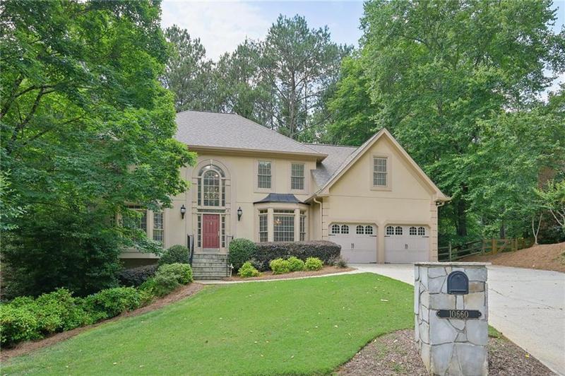 Image for property 10660 Dunoon Drive, Alpharetta, GA 30022