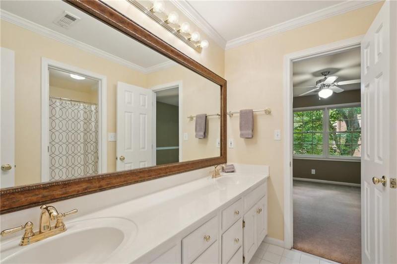 Image for property 10660 Dunoon Drive, Alpharetta, GA 30022