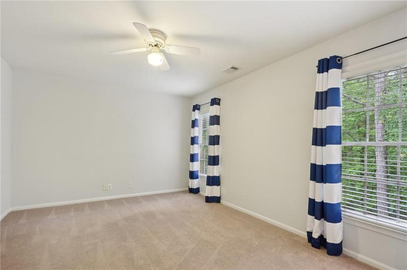 Image for property 10660 Dunoon Drive, Alpharetta, GA 30022