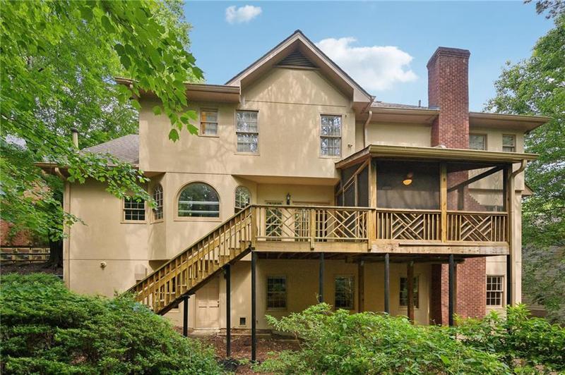 Image for property 10660 Dunoon Drive, Alpharetta, GA 30022