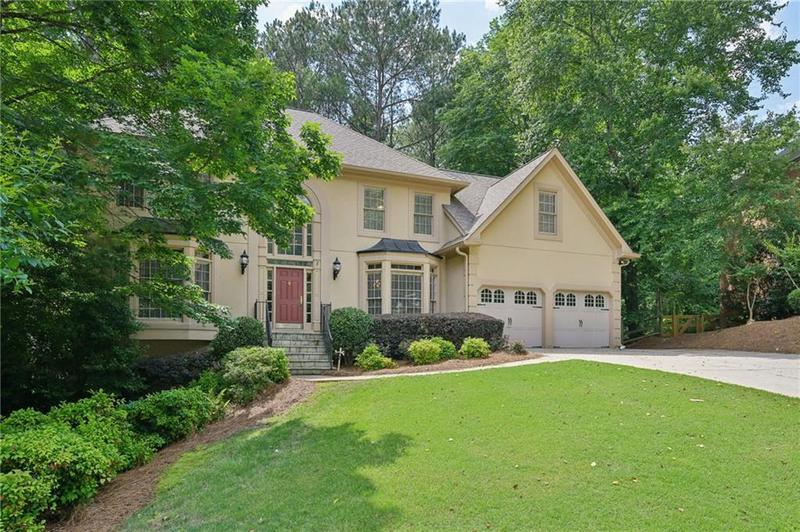 Image for property 10660 Dunoon Drive, Alpharetta, GA 30022