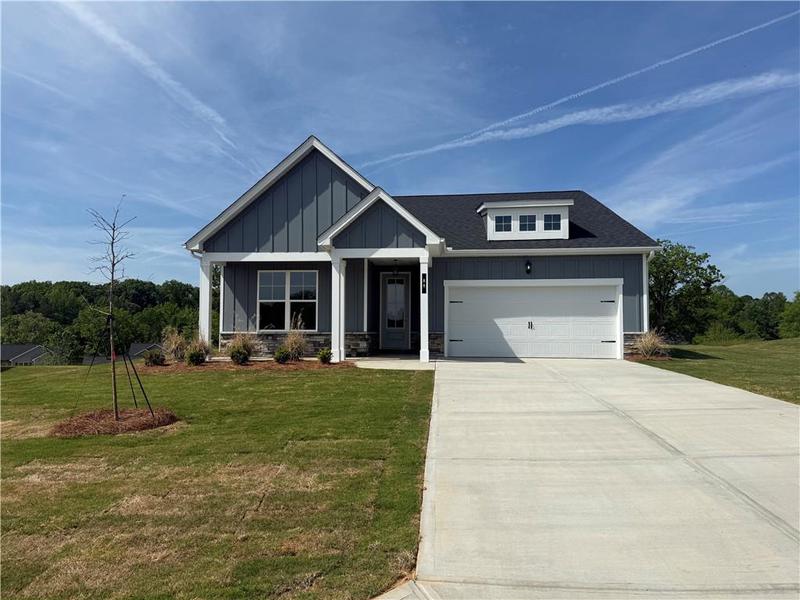 Image for property 80 Sherwood Drive, Commerce, GA 30529