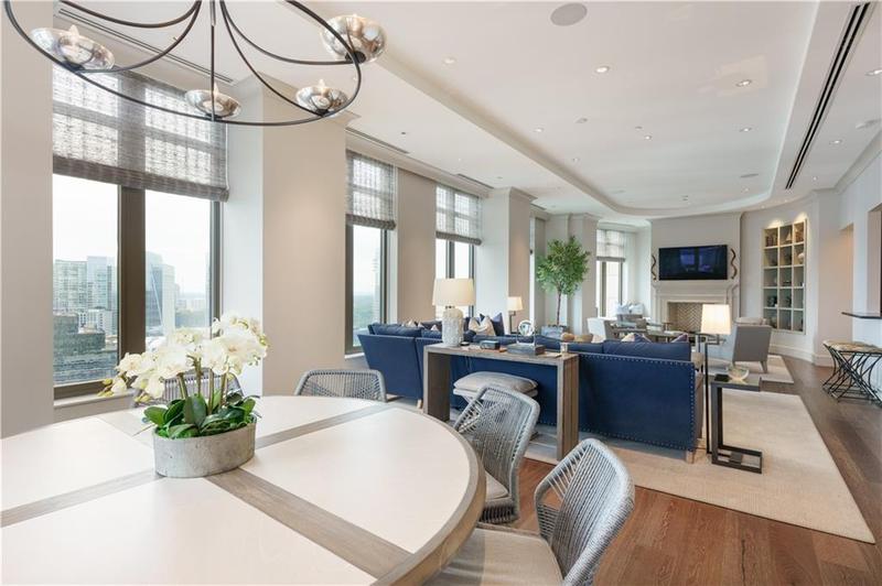 Image for property 3376 Peachtree Road 37B, Atlanta, GA 30326