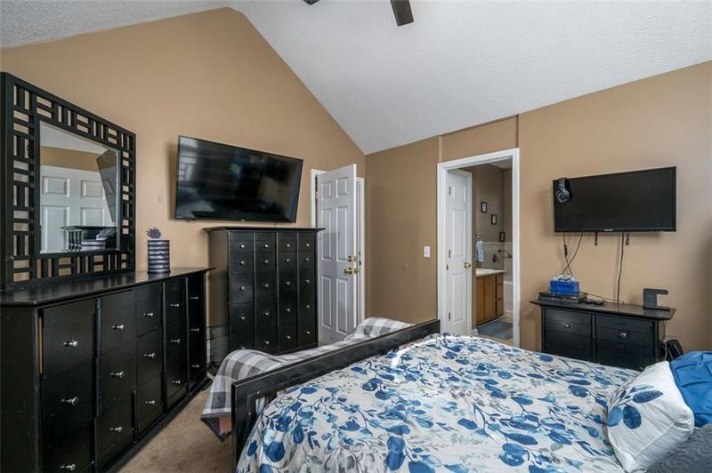 Image for property 304 RIDGE HILL Circle, Canton, GA 30115