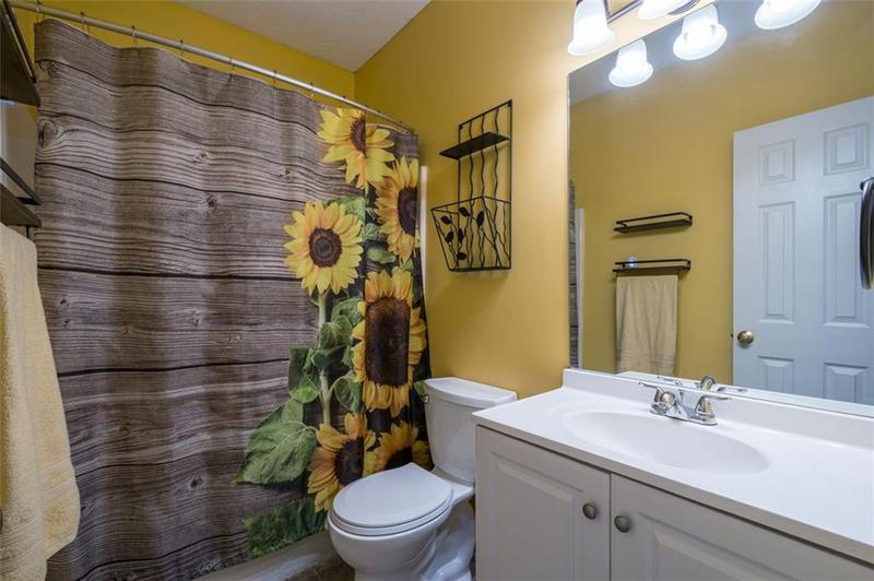 Image for property 304 RIDGE HILL Circle, Canton, GA 30115