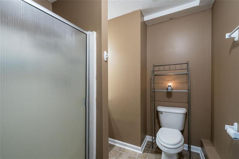 Image for property 304 RIDGE HILL Circle, Canton, GA 30115