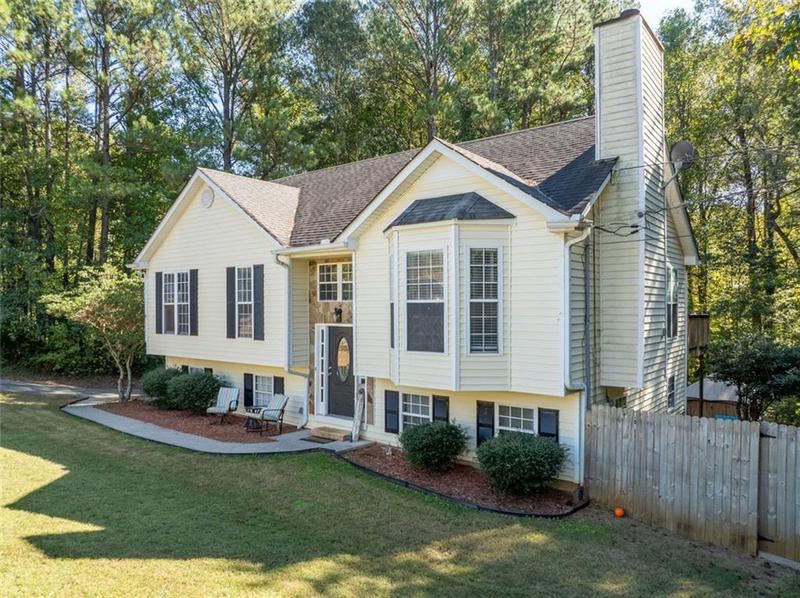 Image for property 304 RIDGE HILL Circle, Canton, GA 30115